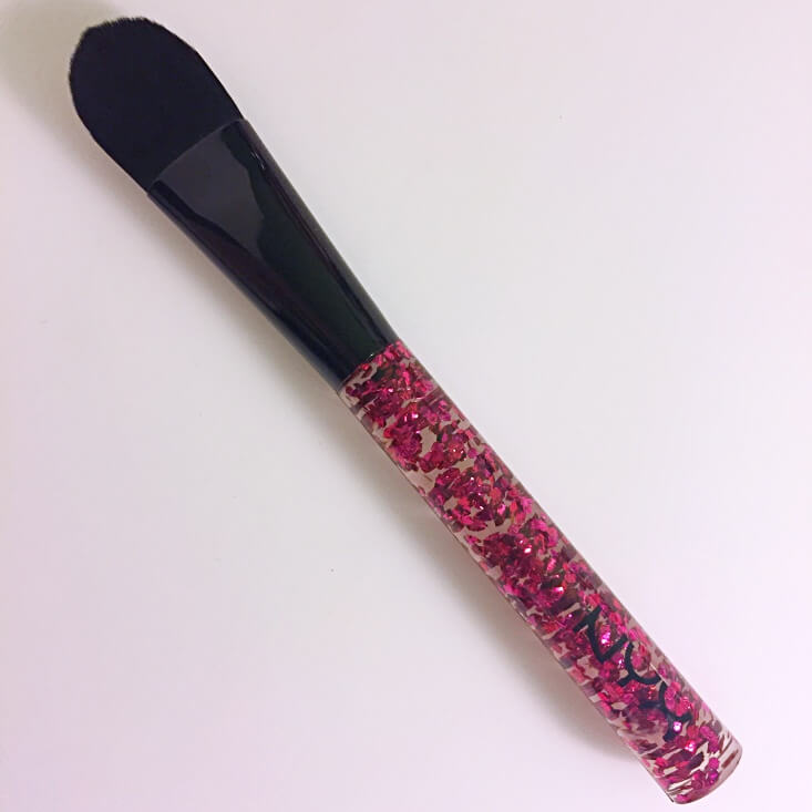 Nyx pro flat foundation brush Nyx pro flat foundation brush