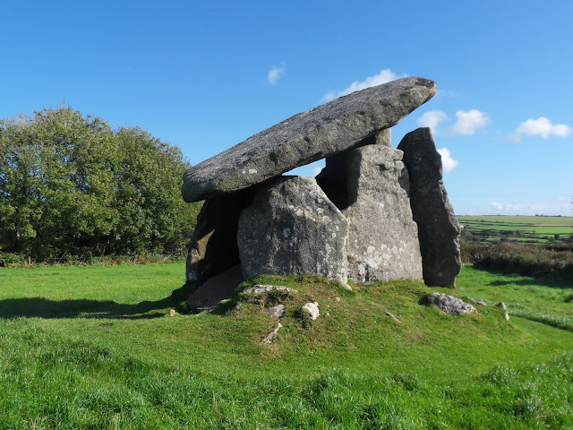 Trevethy Quoit, Cornwall from 3500 BC