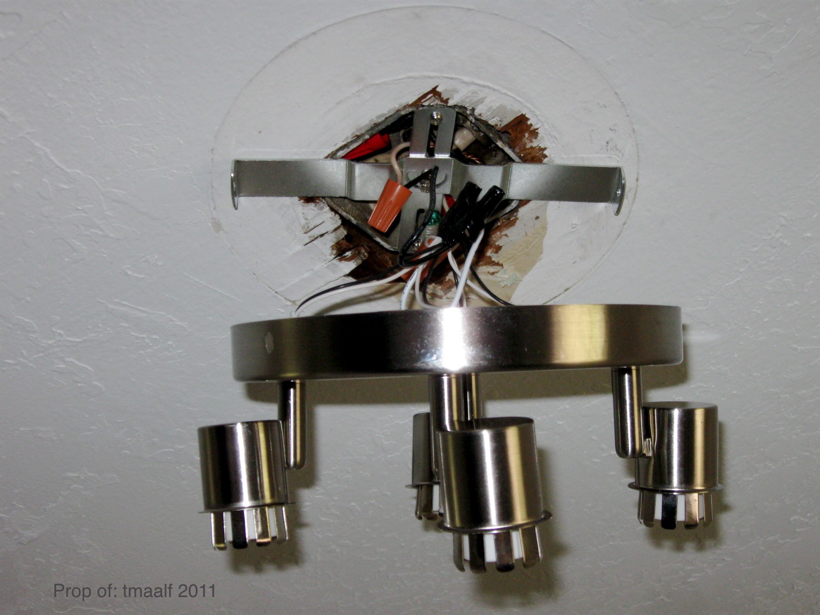 Kitchen Halogen Lights Not Working