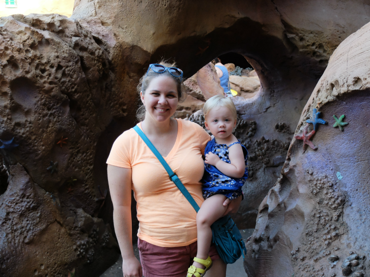 Sweet Turtle Soup guest posting Mommylogues - 15 Tips from a Disney World Mom