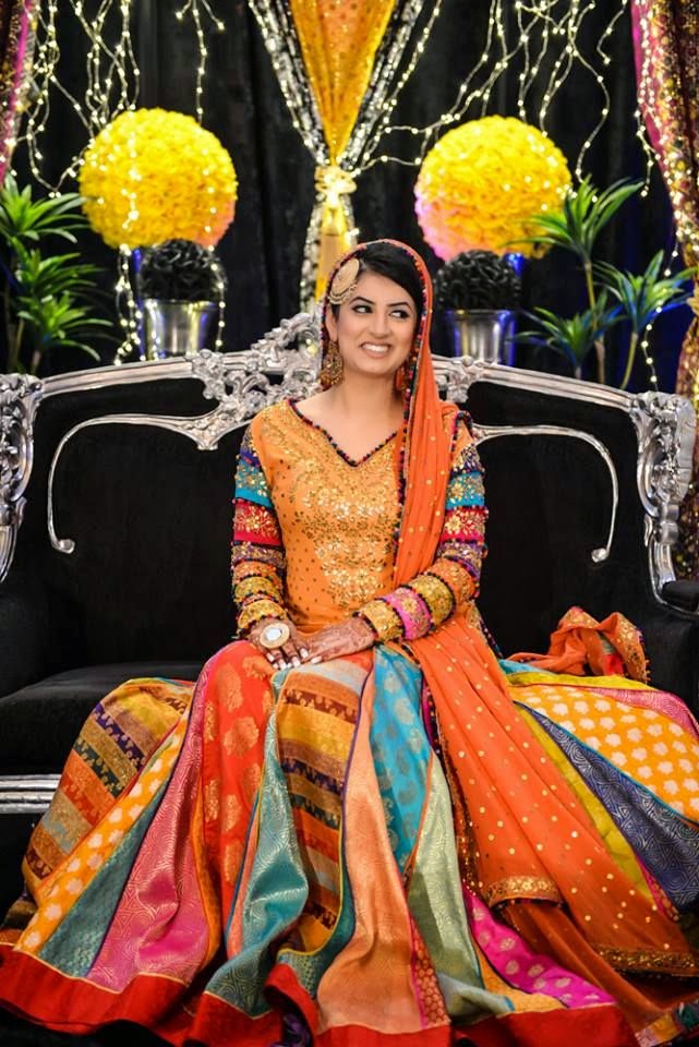 mehendi attire for bride