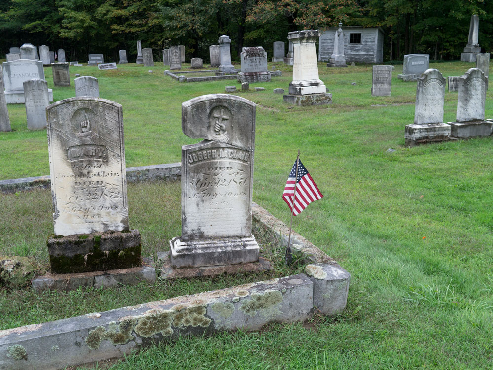 Working Pictures WEST BERLIN CEMETERY