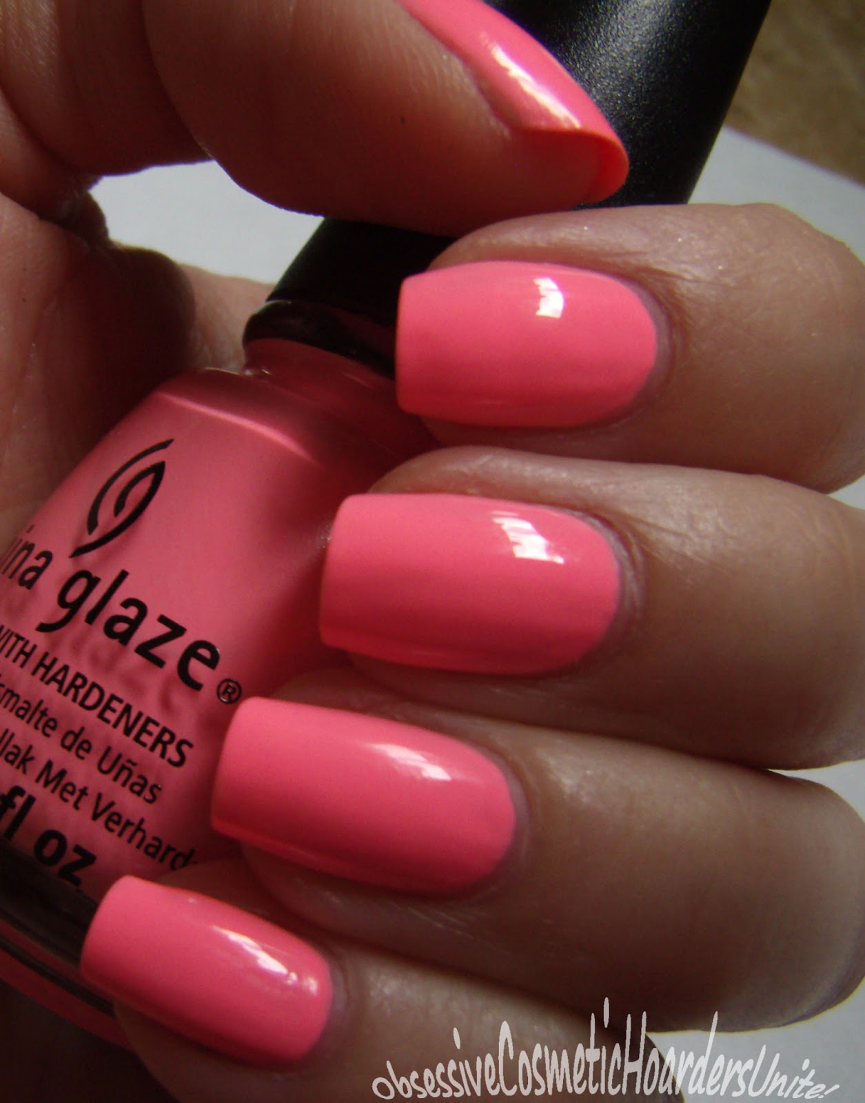 Obsessive Cosmetic Hoarders Unite!: China Glaze Neon & On and Highlight