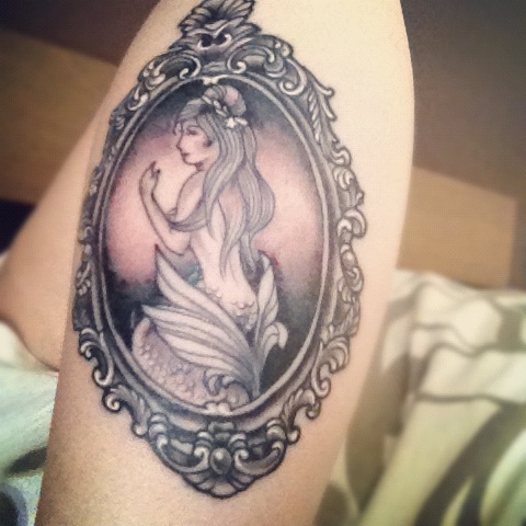 It's fresh, I will post a photo when it'll be healed.