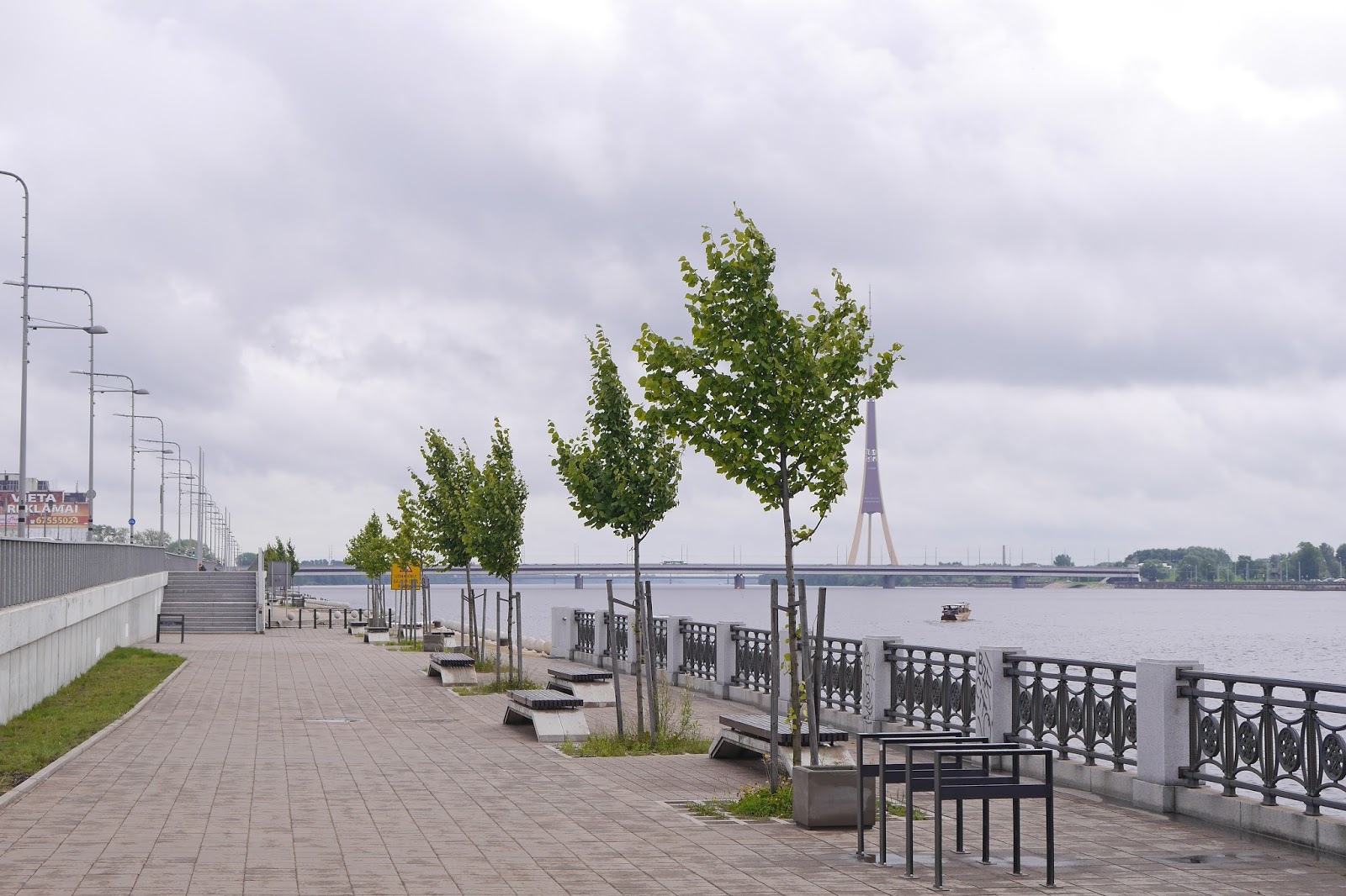 Walking in the country: Riga: River Daugava and the Spikeri quarter