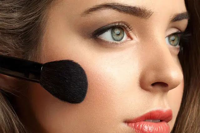 5 Mistakes You Make With Blush Destroy Your Skin Care 5 Mistakes You Make With Blush Destroy Your Skin Care