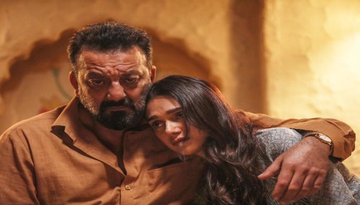 Sanjay Dutt & Aditi Rao Hydari Sanjay Dutt and Aditi Rao Hydari Sad Look in Bhoomi