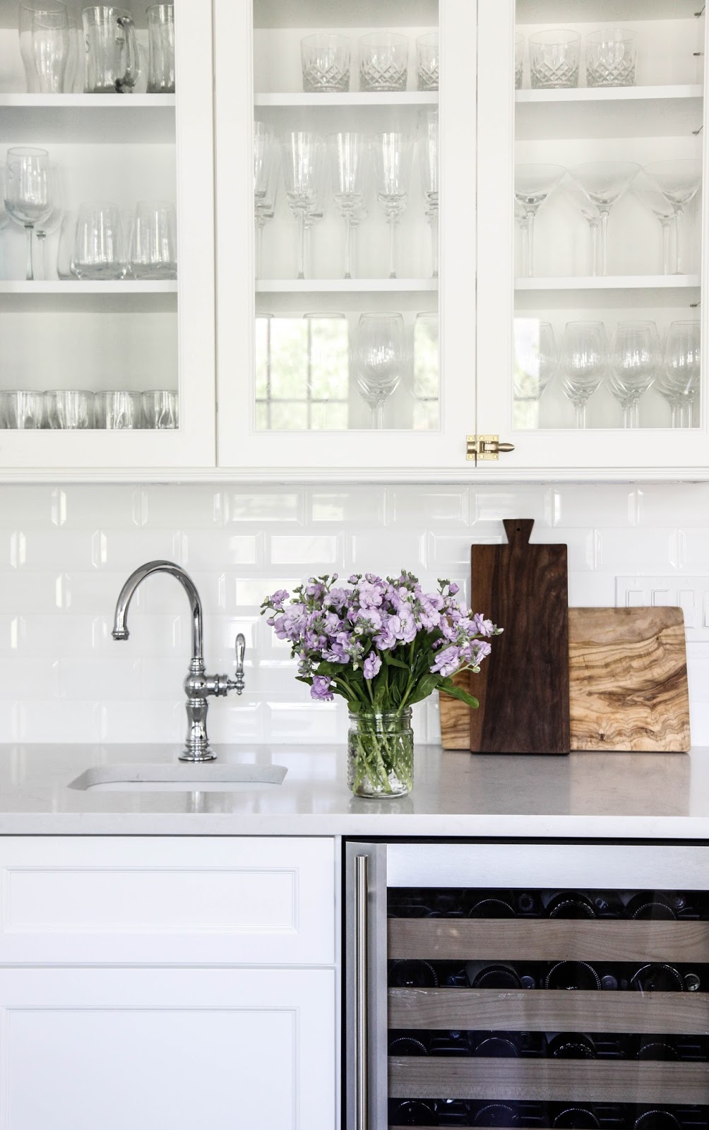Cottage and Vine: Classics I Love White Subway Tile Cottage and Vine: Classics I Love White Subway Tile