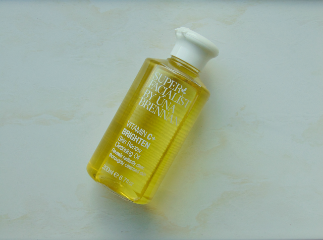 This a picture of the Super Facialist by Una Brennan Vitamin C+ Brighten Skin Renew Cleansing Oil