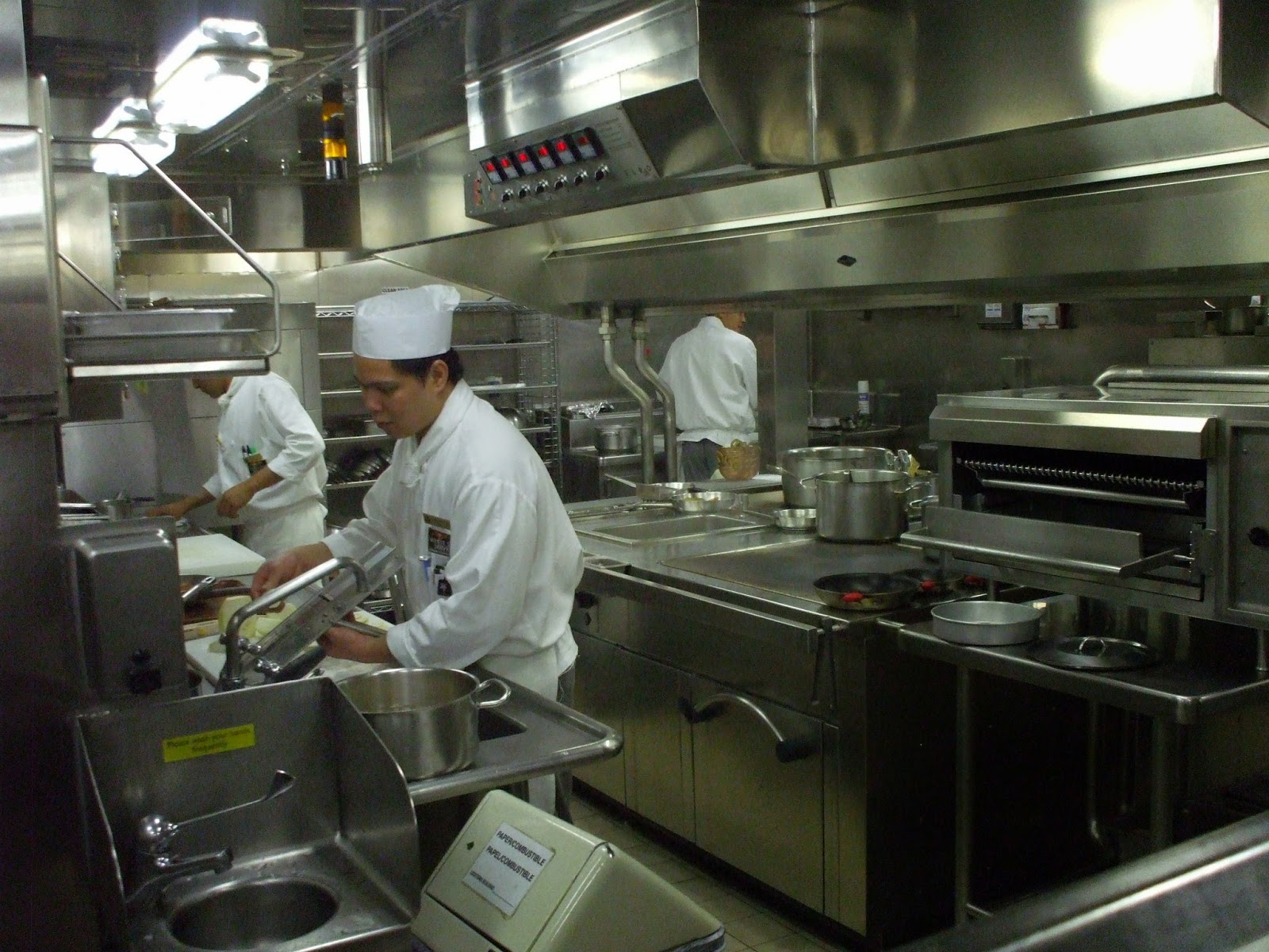 TRAINING SHIP'S COOK MLC 2006 JAKARTA PT. BKP RAWAMANGUN CENTER