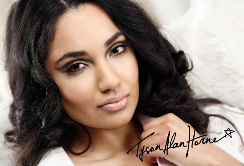 SDA Talent Management: SDA Talent Lisa: Model/Actor