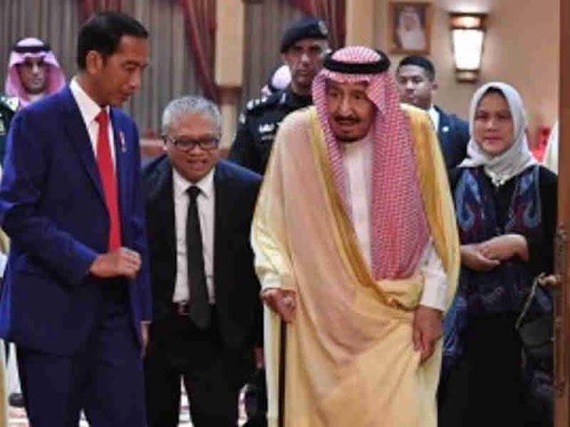 Jokowi dan Raja Salman Gelar Pertemuan di Istana Al-Qasr Al-Khas Jokowi dan Raja Salman Gelar Pertemuan di Istana Al-Qasr Al-Khas