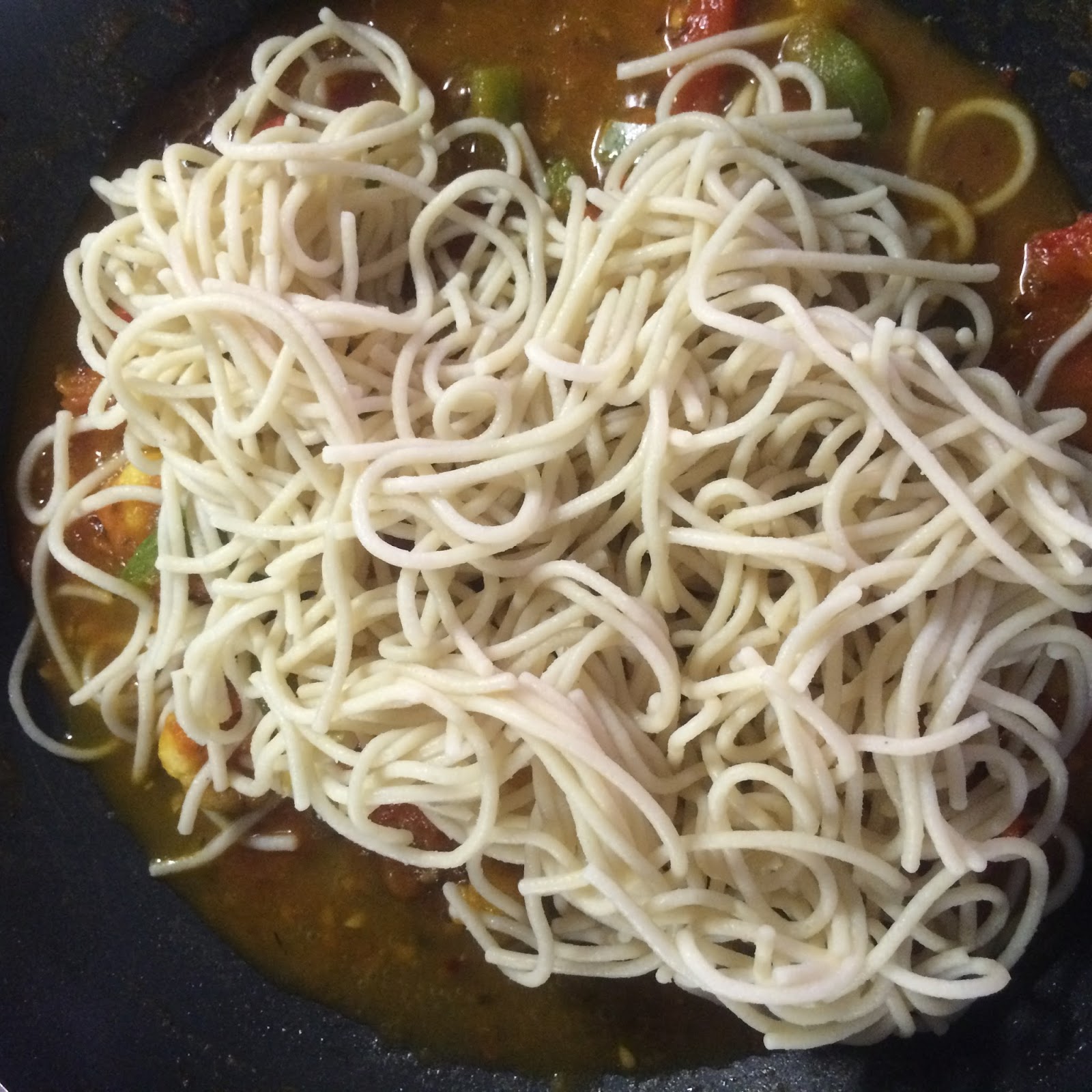 Avani's Kitchen Brown rice And Quinoa Spaghetti Pasta