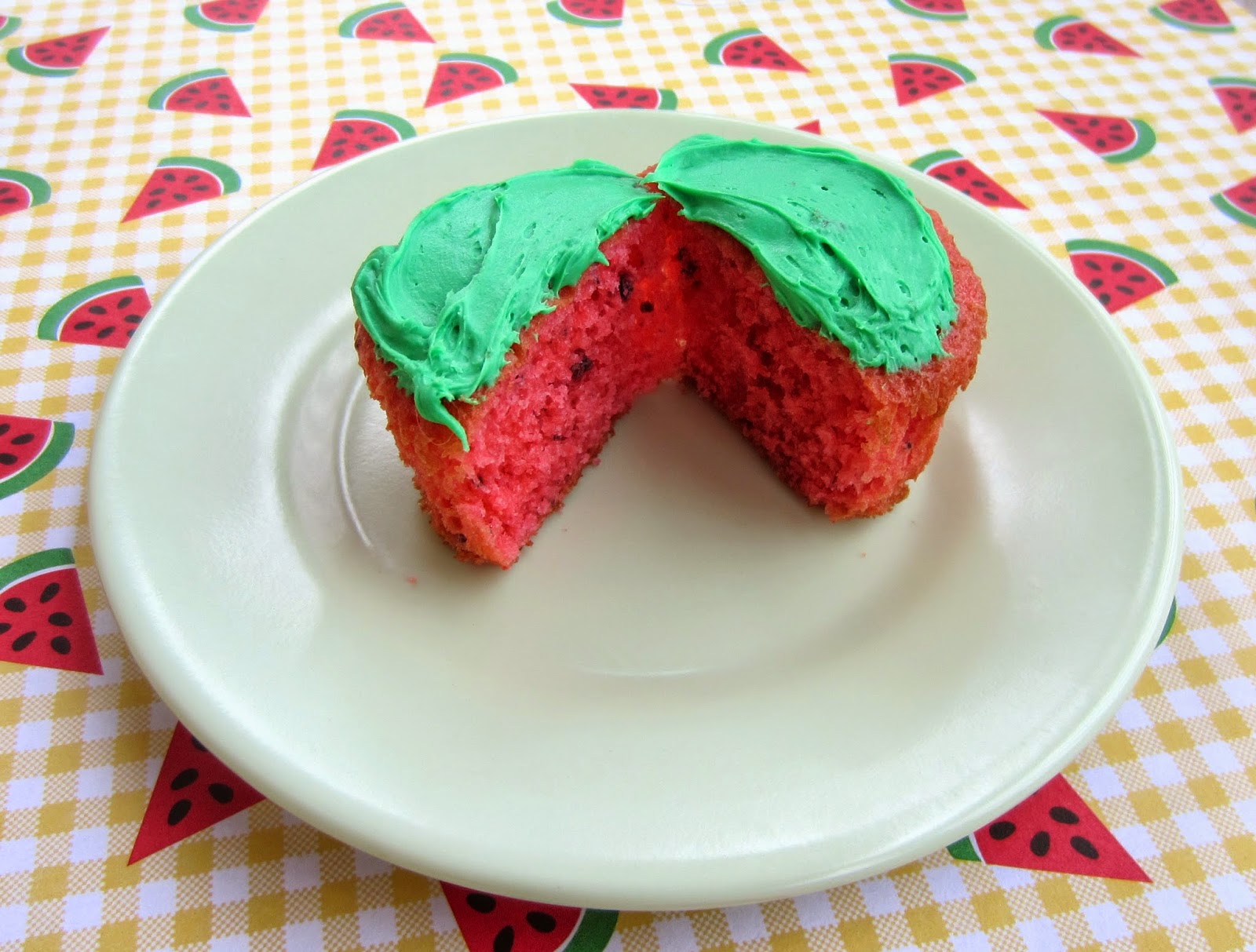 Introducing Betty Crocker Watermelon Cake & Frosting! BiteIntoSummer