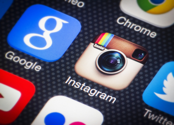 cool websites to put in instagram bio