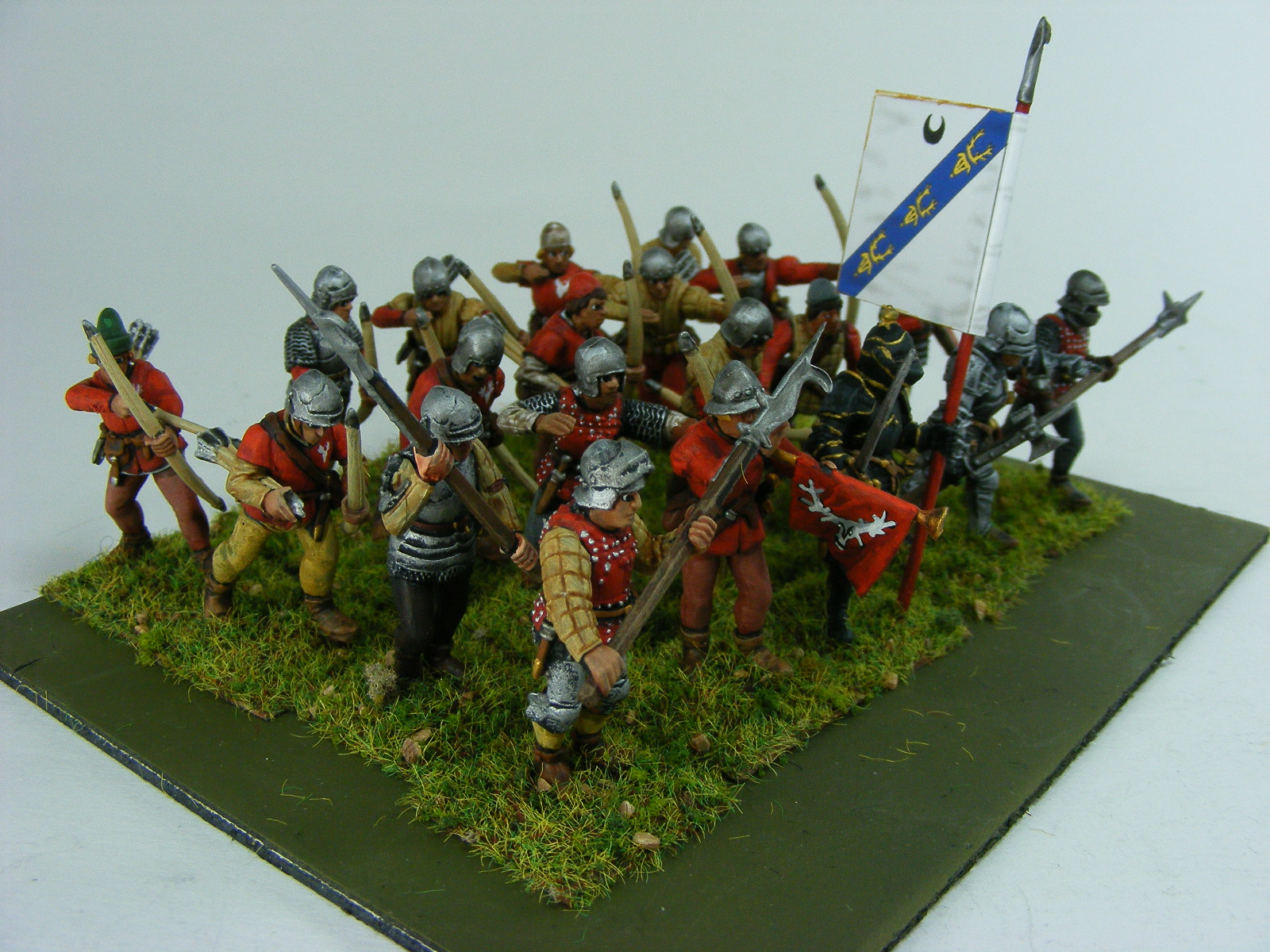 Evil Bob's Miniature Painting: 28mm Perry Wars of the Roses Commission