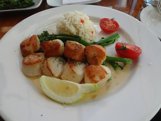seared scallops from The Sandbar Seafood Restaurant in Vancouver