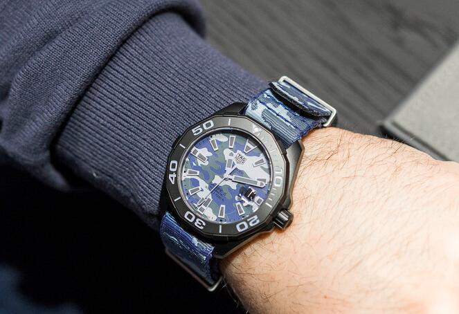 High quality and cheap replica watches on sale: TAG Heuer Aquaracer  Camouflage Caliber 5 Automatic Watch 43 mm WAY208D.FC8221