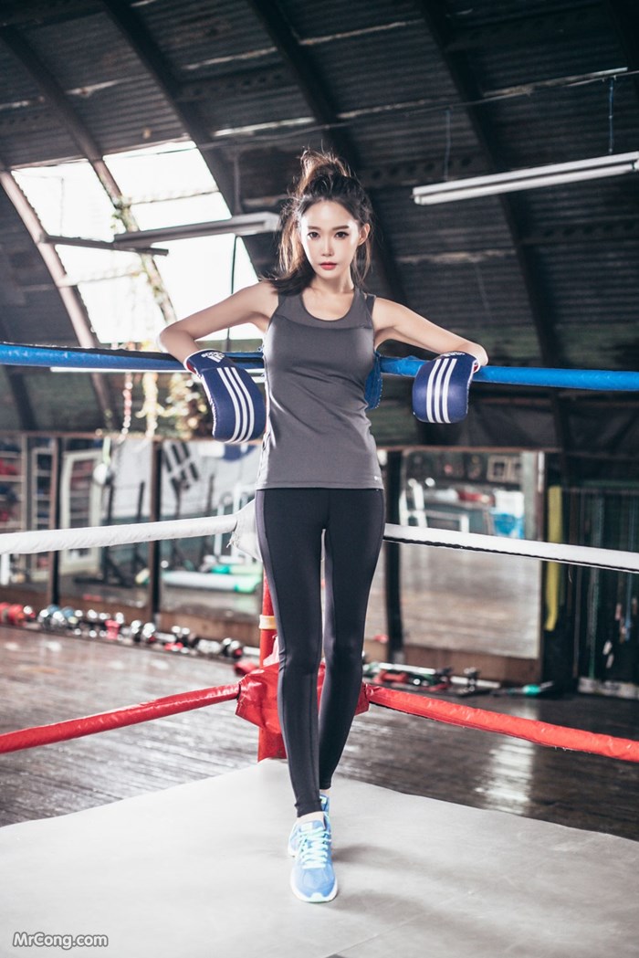 Beautiful Yoon Ae Ji poses glamor in gym fashion photos (56 photos) photo 1-0