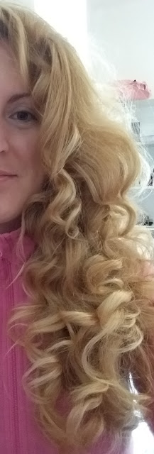 capelli con onde morbide frontale