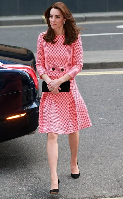 Prince William, Duke of Cambridge and Catherine, Duchess of Cambridge visit the mentoring programme of the XLP project. The Duchess wore EPONINE London Dress- SS16 Collection