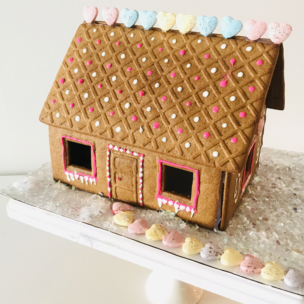 Linzer Lane: Puff Paint Gingerbread House