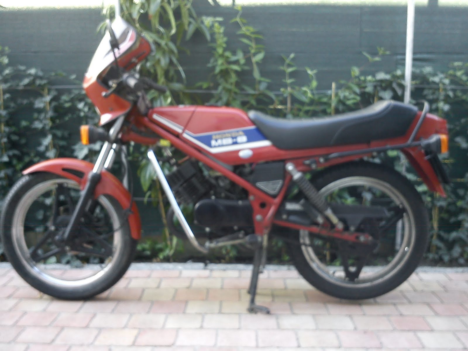 Honda Dax Restauration: Neues Pferd im Stall Honda MB 8 MB80 HC01