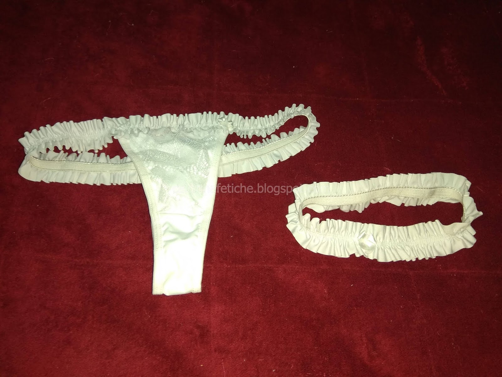 Calcinha Fetiche: Calcinhas da safada da amiga. M10