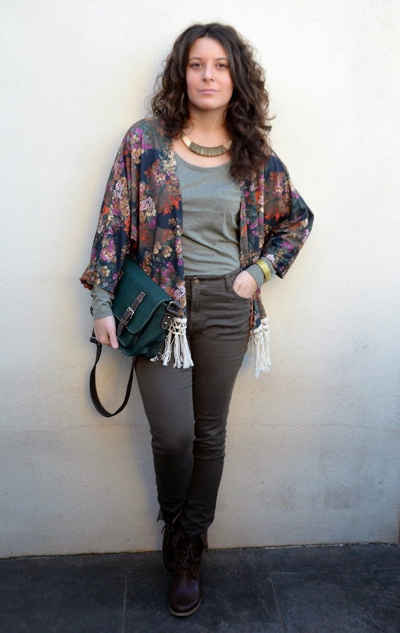 kimono de flores, mi vestido azul, blogger, castellón, look, fashion blog