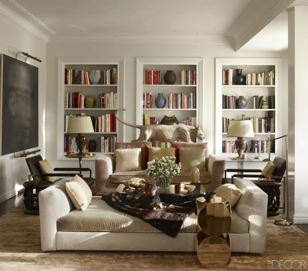 10 TIPS ON HOW TO STYLE YOUR BOOKSHELVES LIKE A PRO