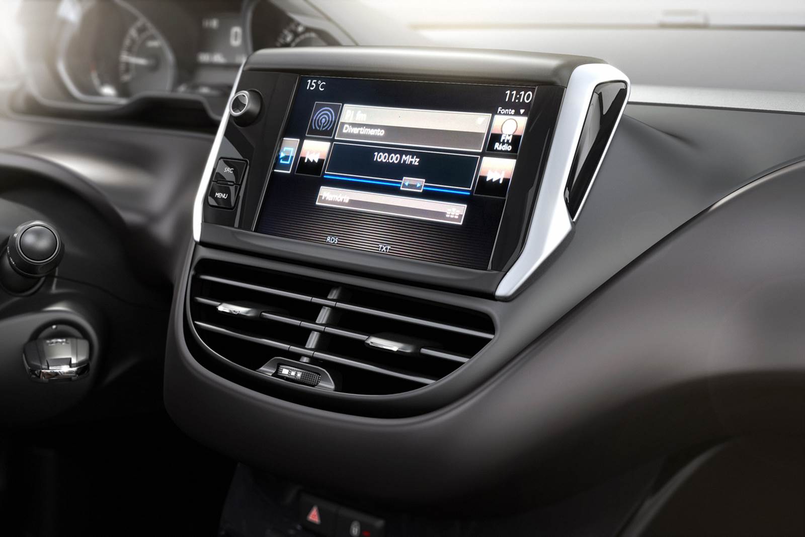 Novo Peugeot 2008 - interior - painel - sistema multimídia