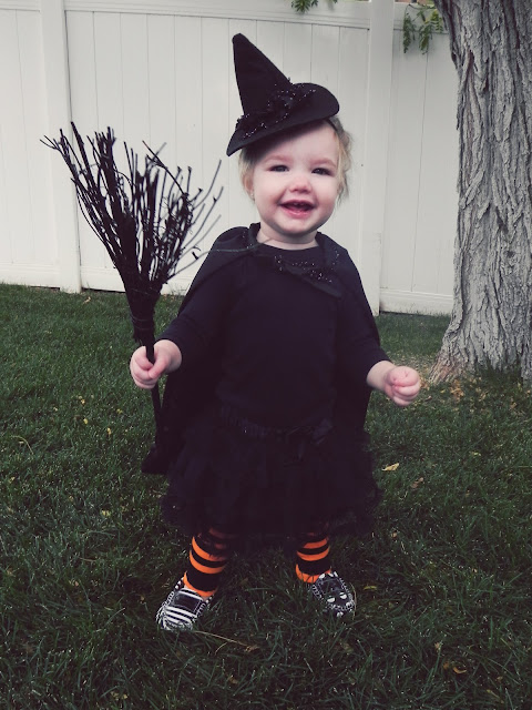 Seeker of Happiness: Made it TUESday: $8 Toddler Witch Costume