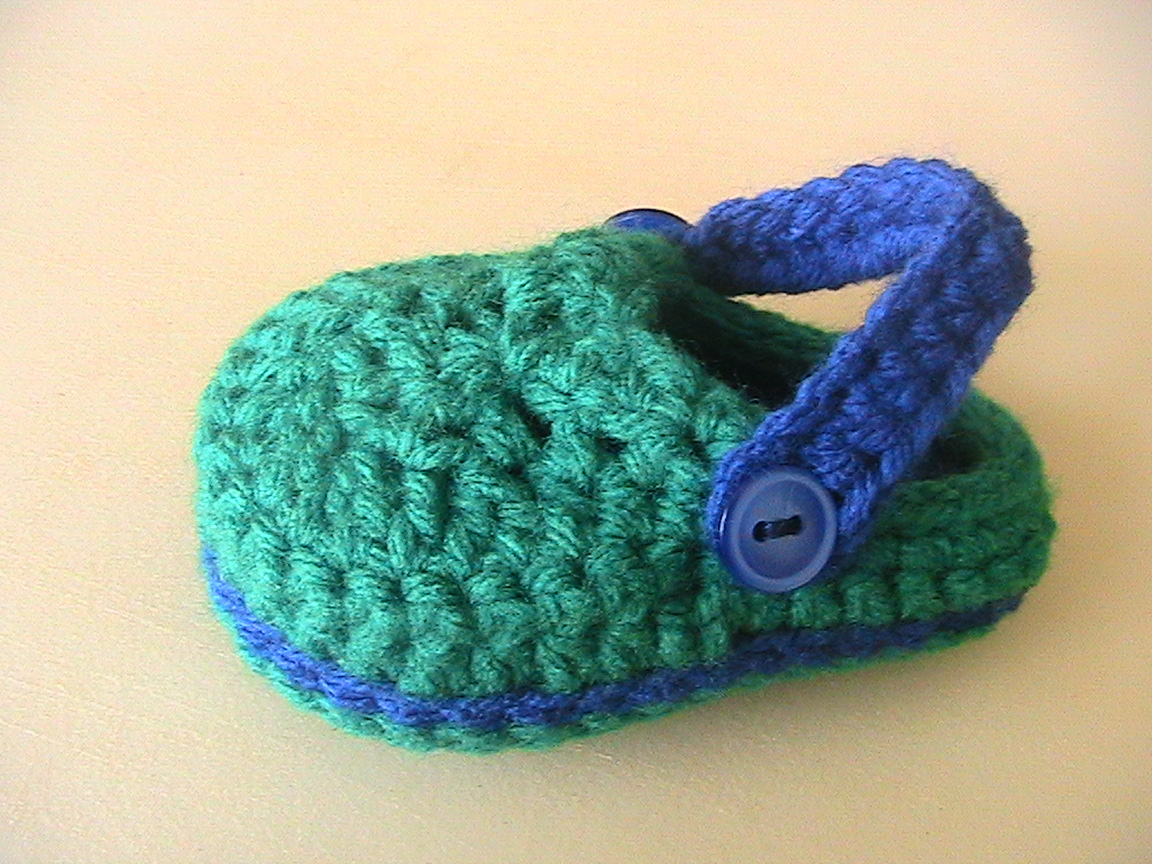 the Baby Orchard: Crocheted Baby Crocs