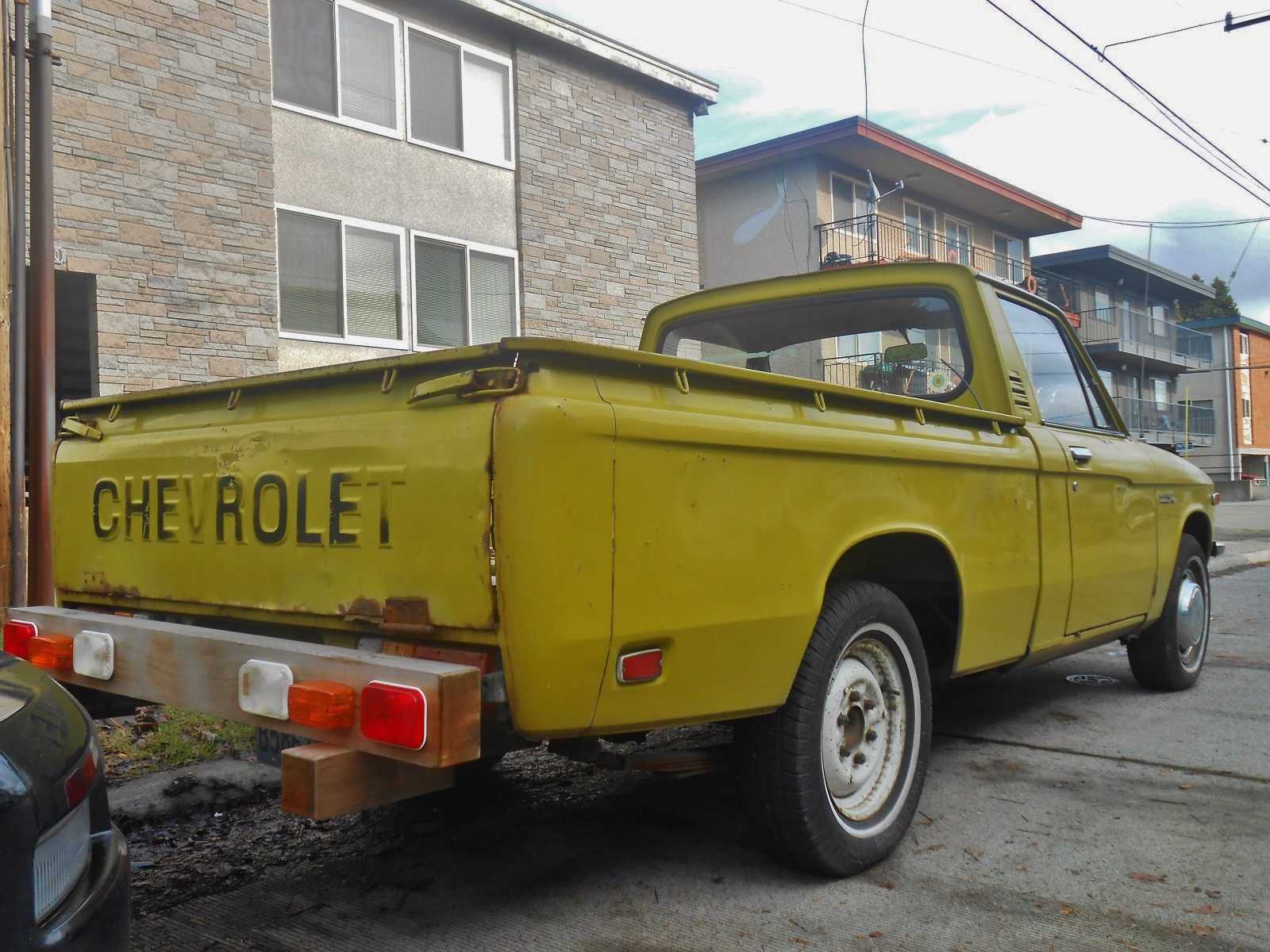 Seattle's Parked Cars: 1974 Chevrolet LUV
