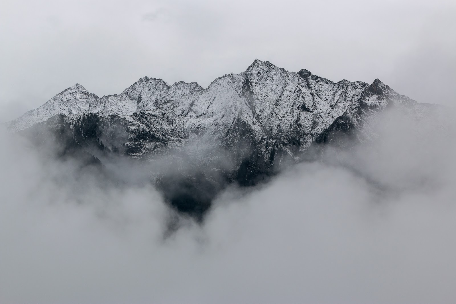 4k Wallpaper Landscape Photography of Mountains Covered in Snow 4k Wallpaper Landscape Photography of Mountains Covered in Snow
