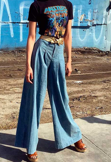Flared Jeans