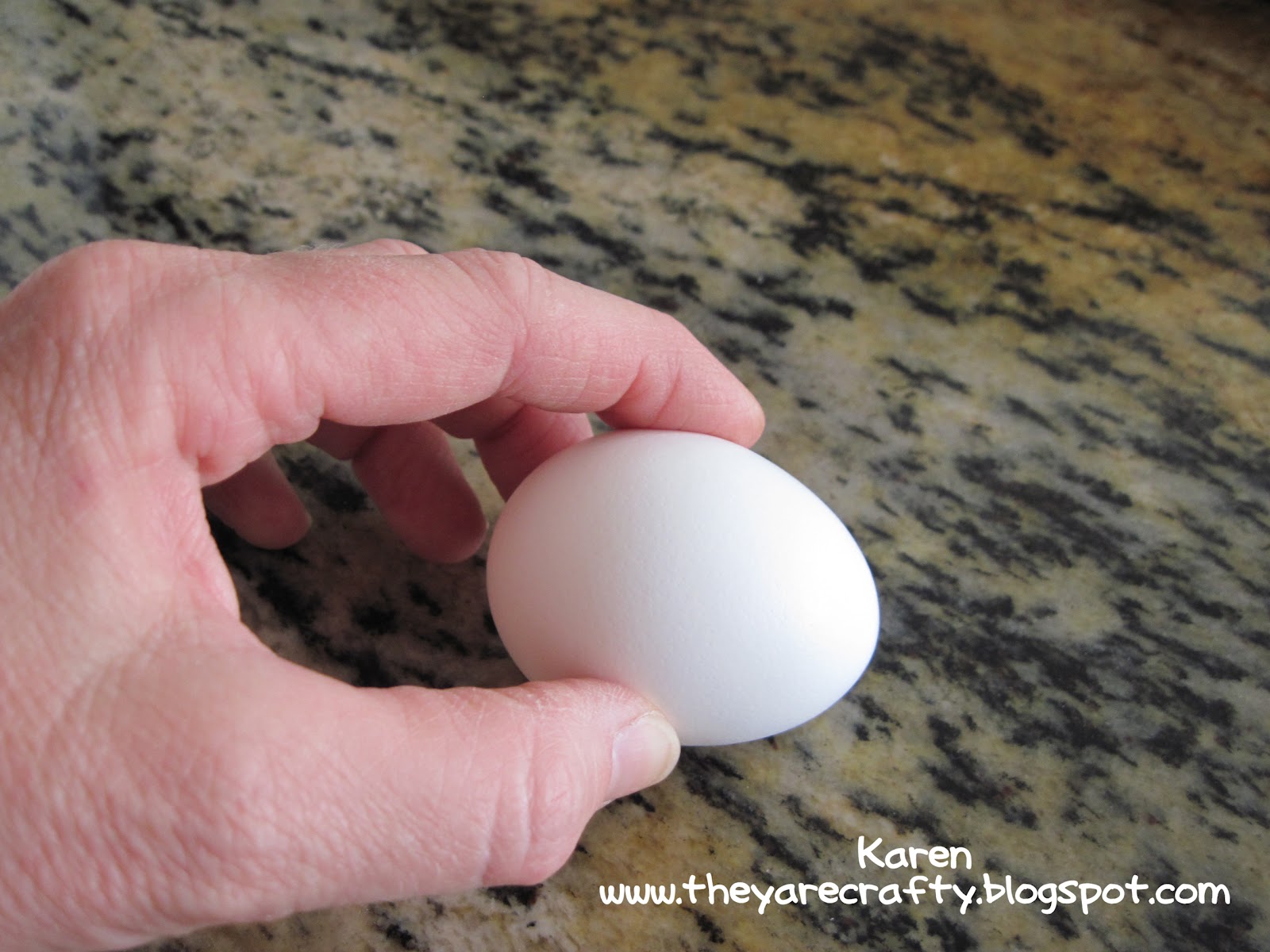 They Are Crafty How to Crack an Egg...