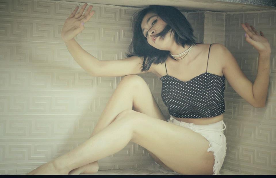 Model Elena Jenny ရဲ႕ Photo အမိုက္စားေလးမ်ားနွင့္ သူမ ၏ အနုပညာ | TZ NEWS