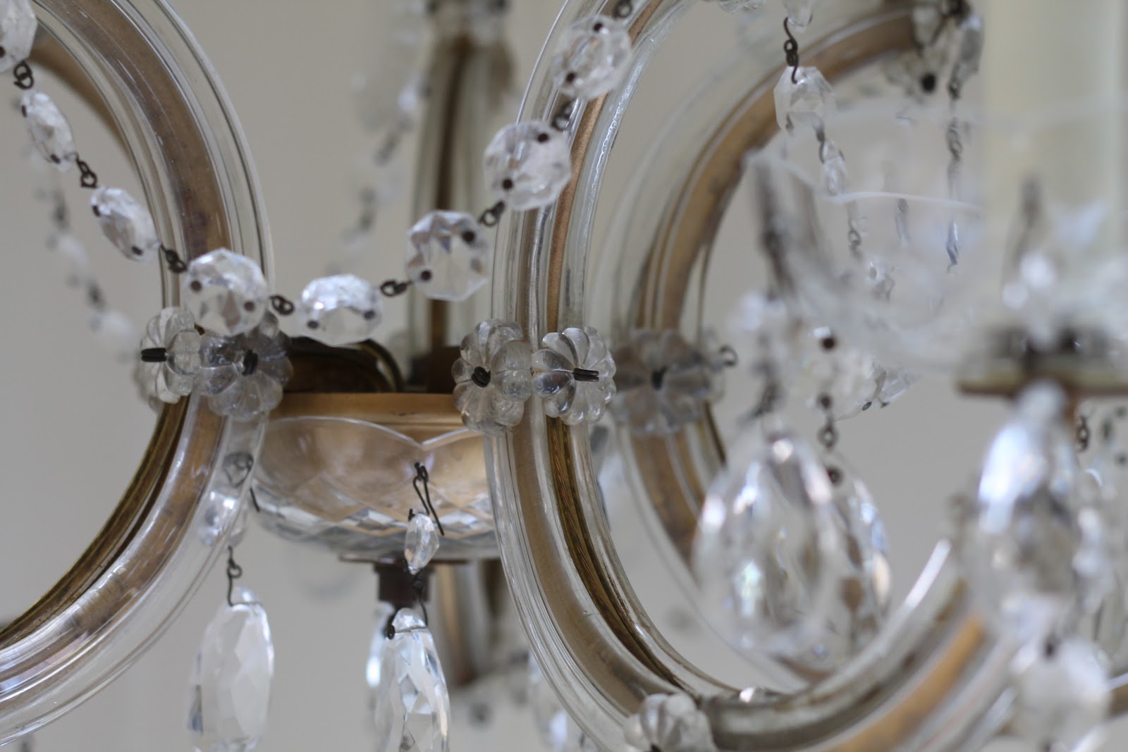 Walrus Vintage Crystal ChandelierSOLD on craigslist