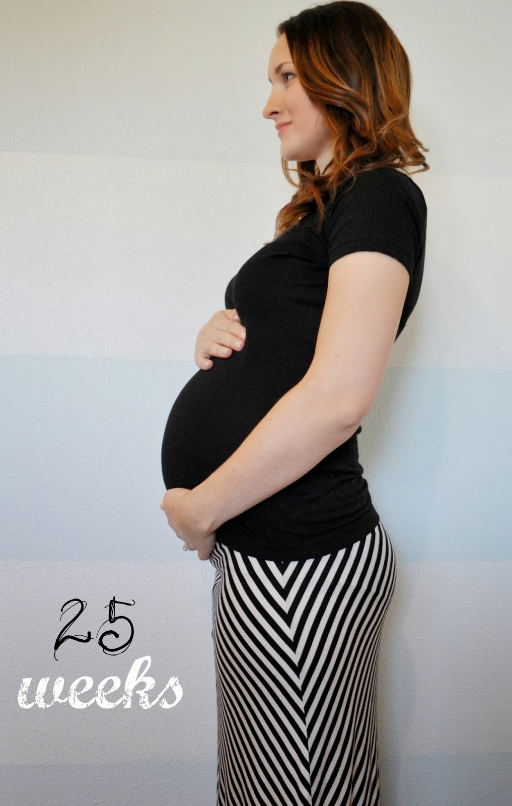 Suburbs Mama: 25 weeks pregnant
 25 Weeks Pregnant Baby Size
