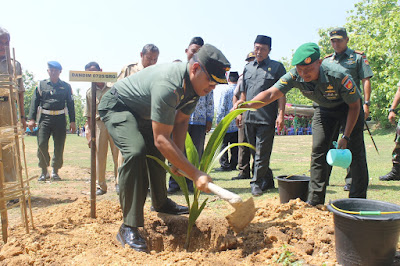 KECAMATAN JENAR KETIBAN SAMPUR KARYA BHAKTI TNI GUYUP RUKUN KE-12
