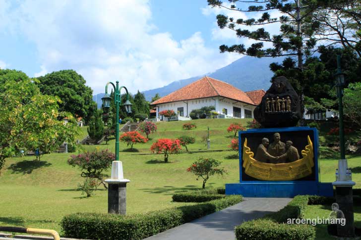gedung perundingan linggarjati kuningan