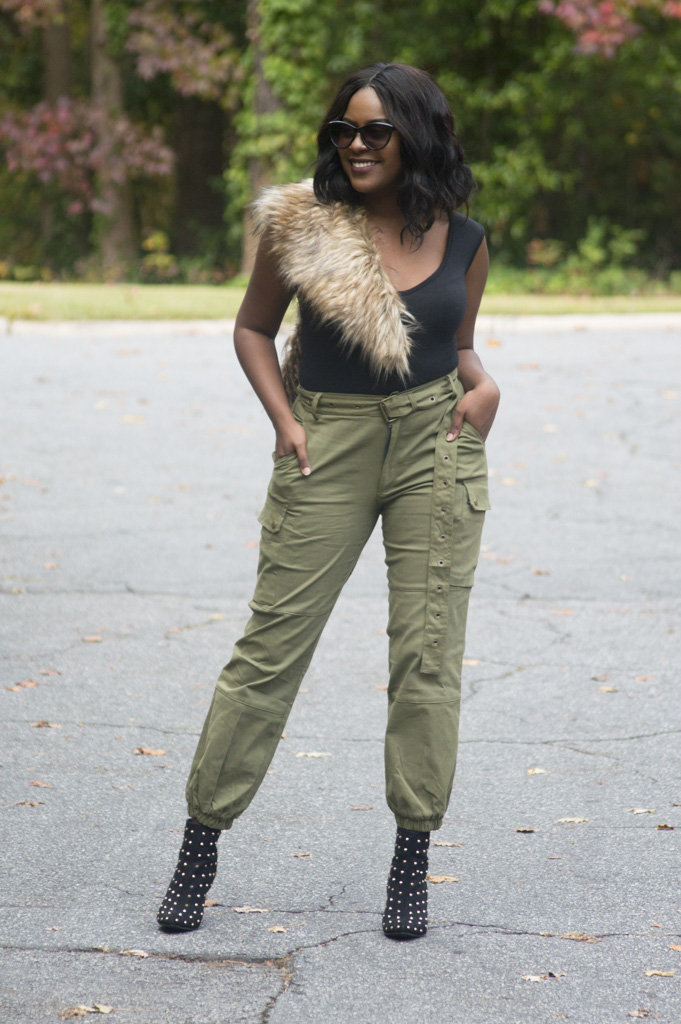 Fall Fashion Edit: Olive Green Cargo Pants - Modernly Michelle