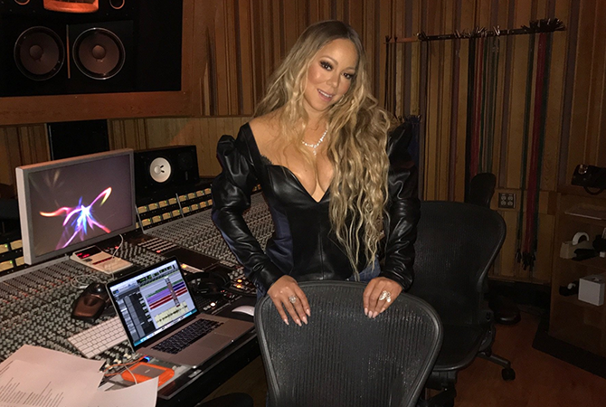 Mariah, pon di studio | Random J Pop Mariah, pon di studio | Random J Pop