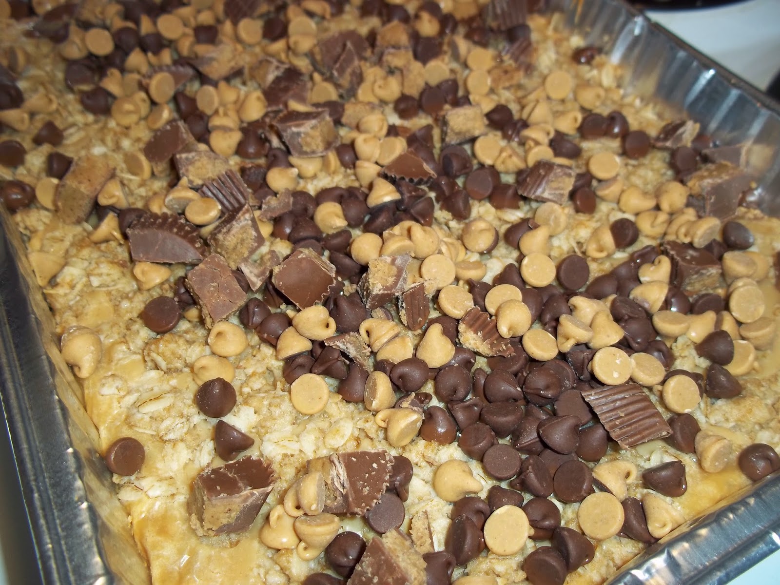 The Daily Smash Peanut Butter Oatmeal Dream Bars