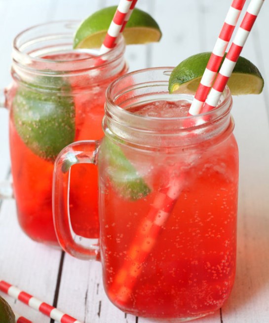 Copycat Sonic Cherry Limeade #summer #drinks