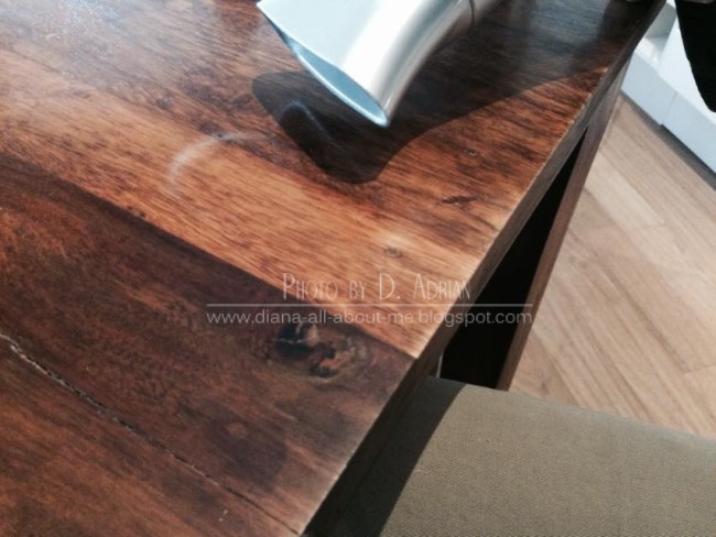 All about me: Hitzeflecken auf Holztisch entfernen (weg föhnen)