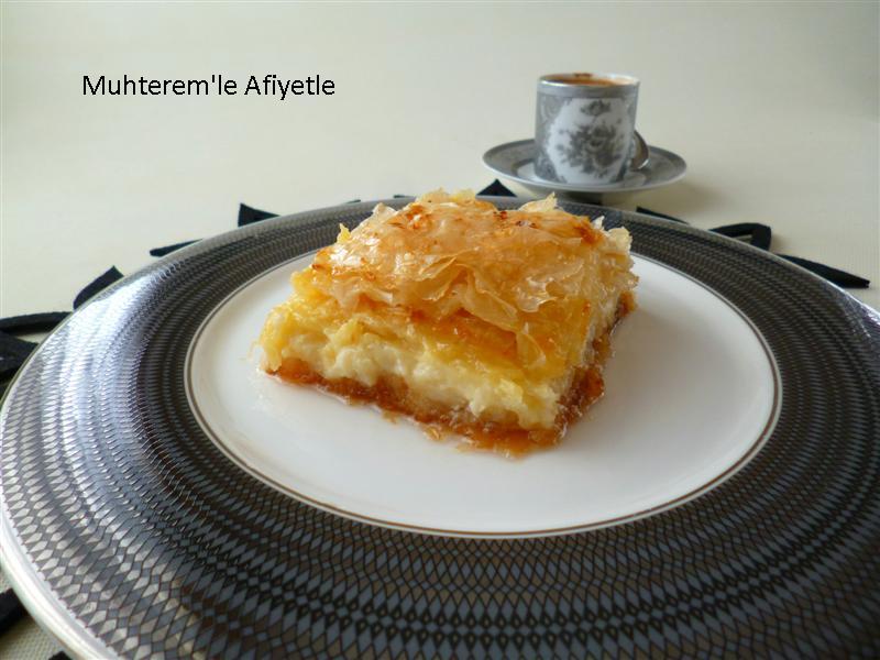 Muhterem'le Afiyetle HAZIR BAKLAVA YUFKASIYLA LAZ BÖREĞİ