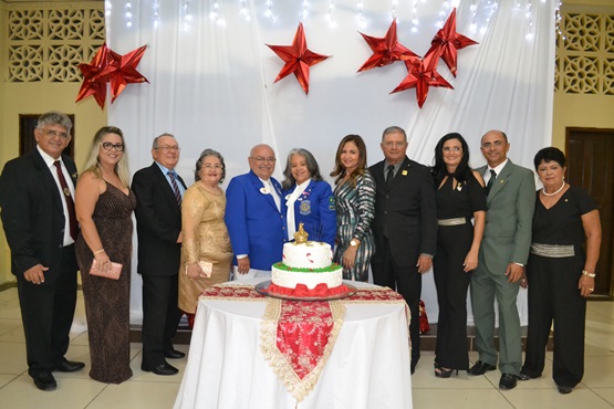 LIONS CLUBE DE MACAU ASSEMBLEIA FESTIVA. VISITA DO GOVERNADOR DO DISTRITO LA- 5 CL RAIMUNDO BANDEIRA E A CAL IVANILDA.