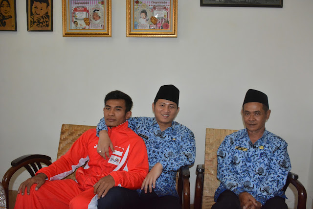 Mundur Dari Jabatan Demi Mengukir Prestasi Senam
